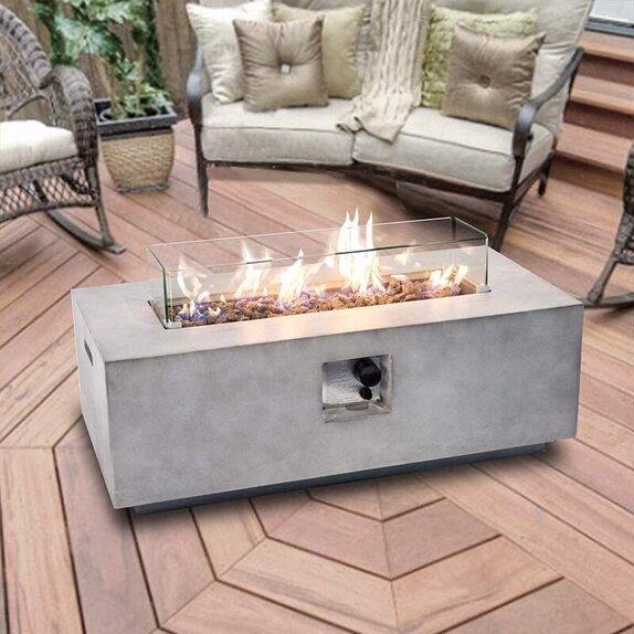 Peaktop garden table with fire pit 